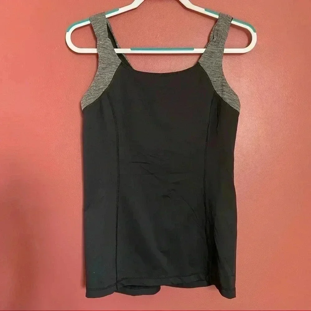 Lululemon Black & Gray Top